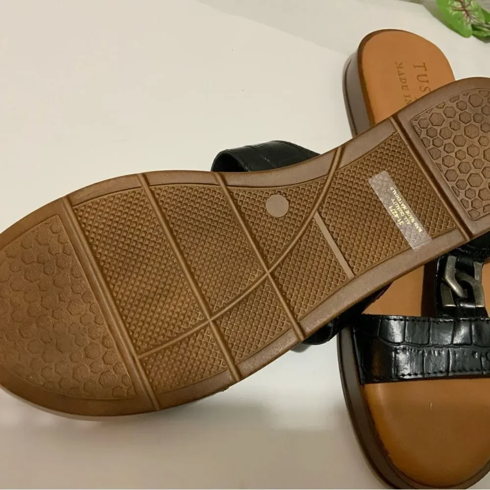 Tuscany by easy street slip on sandals black brown Size 7.5 N